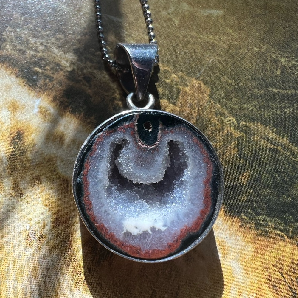 Vintage Sajen Geod Pendant